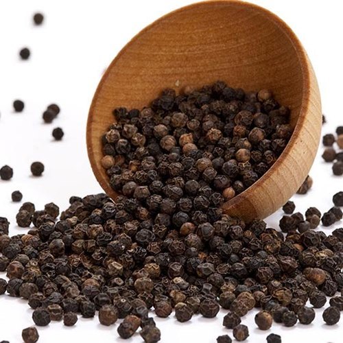 Black Pepper/Black Peppercorn/Kali Mirch/kurumilagu